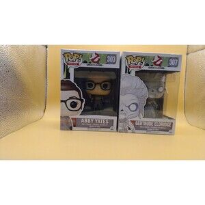 Funko Pop! Vinyl: Ghostbusters - Gertrude Eldridge #307 and Abby Yates #303